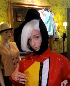 Robyn (Kanal 5 Partaj)